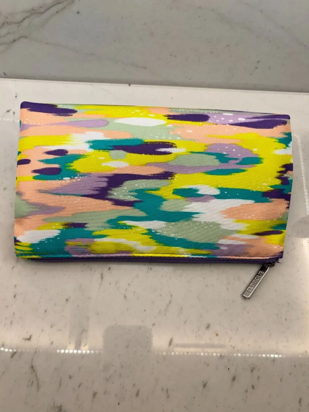 CLINIQUE Abstract Brushstroke Rainbow Makeup Bag Cosmetic Pouch Travel Case
